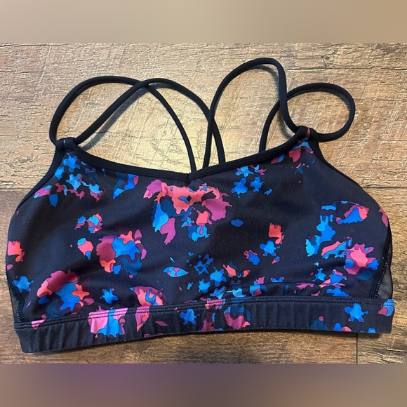 Lululemon Make A Move Size 6 Sports Bra - Picture 3 of 5